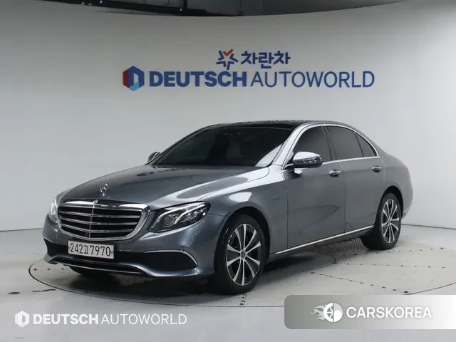 Mercedes-Benz E-Class W213 2019 Серый из Кореи