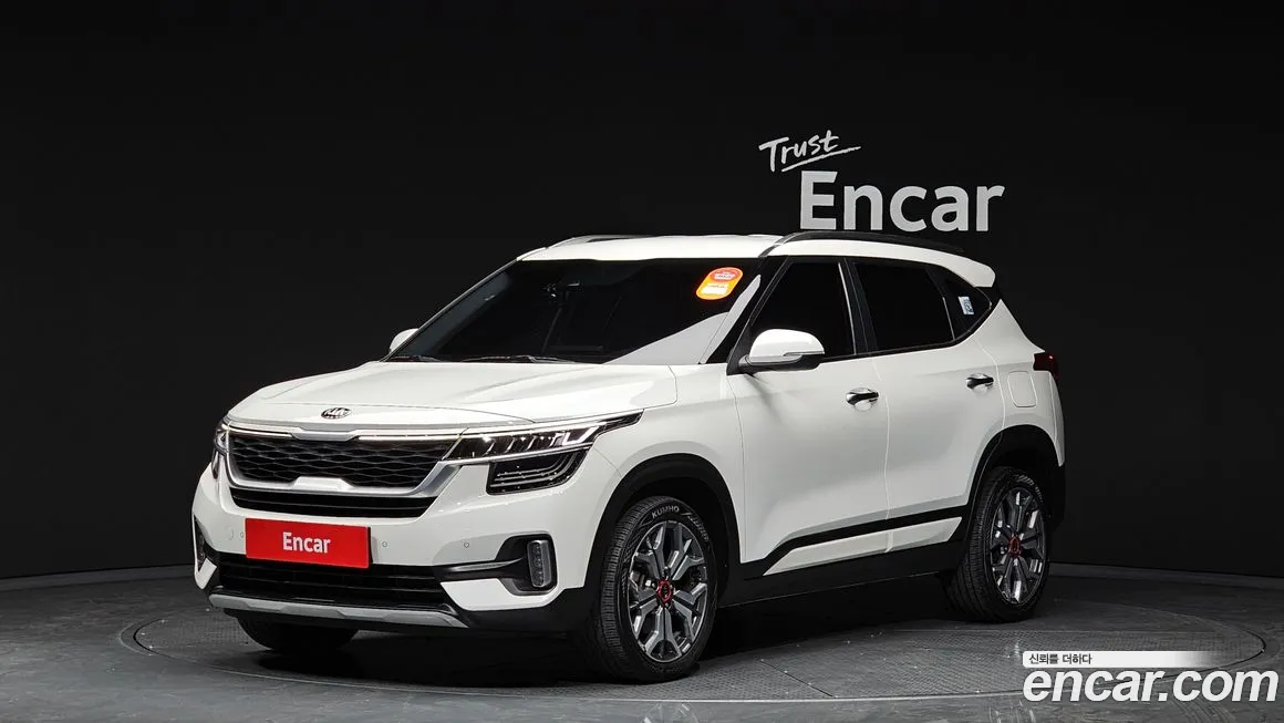 Kia Seltos 2020 Белый из Кореи