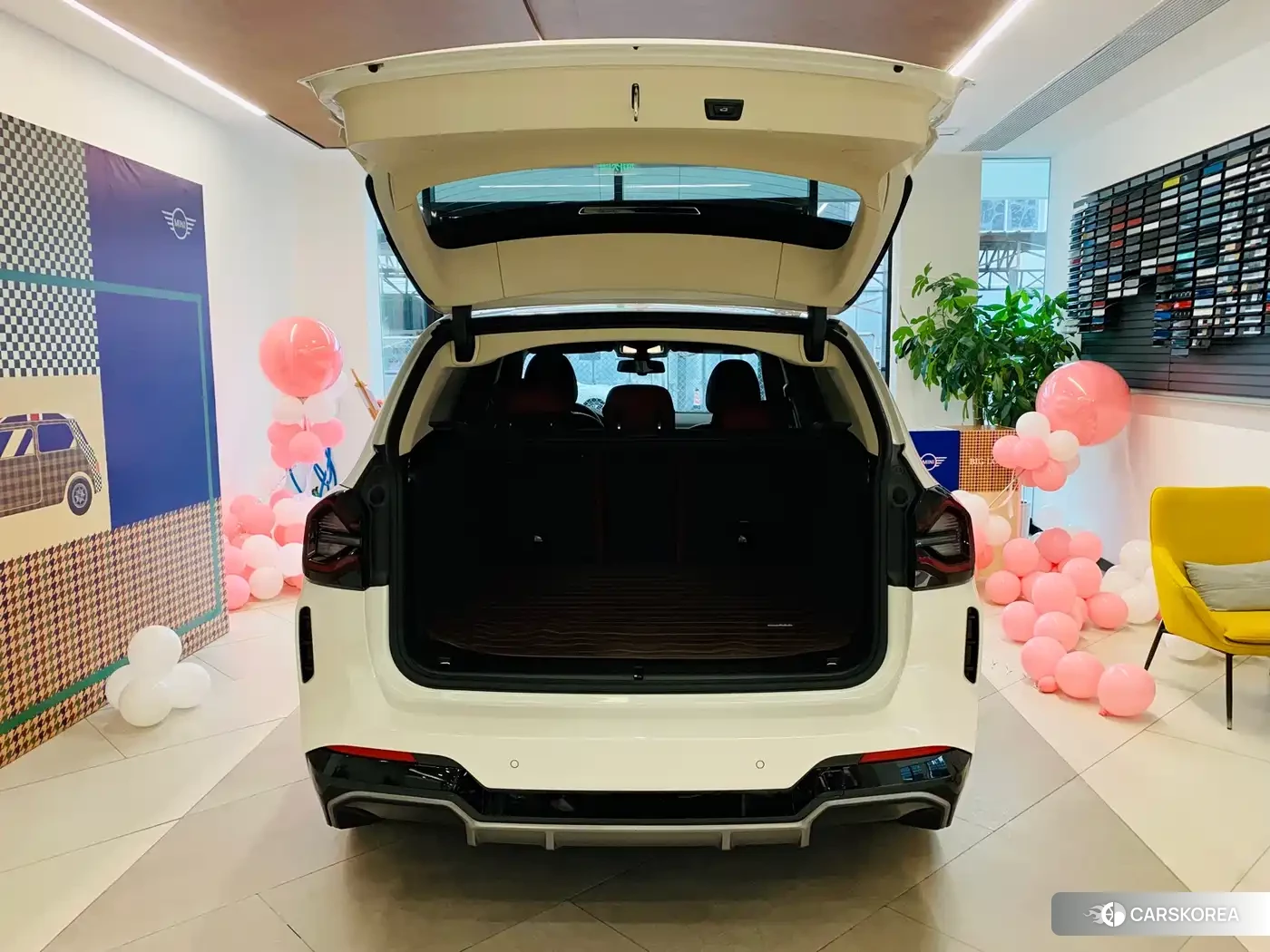 BMW iX3 2024 Белый из Китая