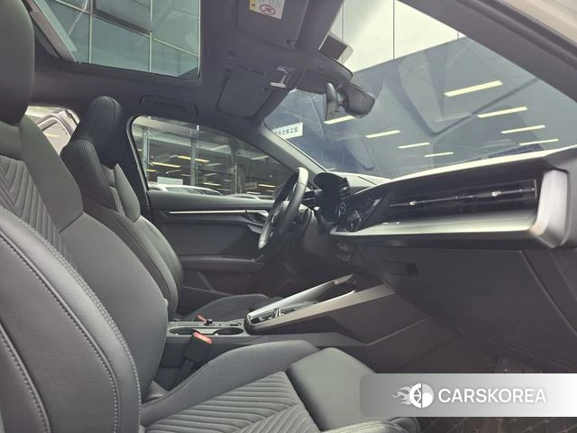 Audi A3 2023 Белый из Китая