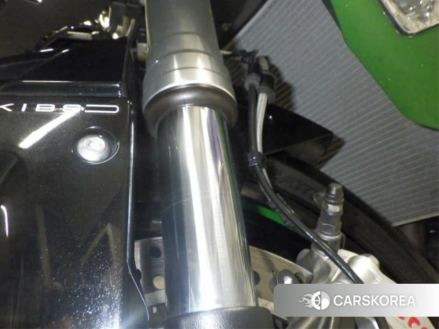 Проданный Kawasaki NINJA H2 SX SE plus 2020 из Японии, фото 3