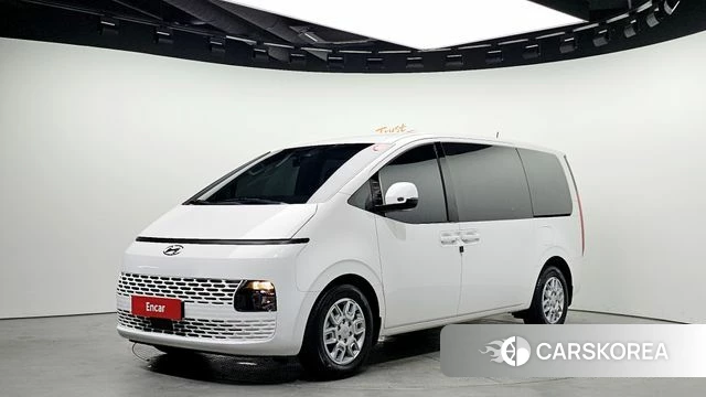 Hyundai Staria 2022 Белый из Кореи