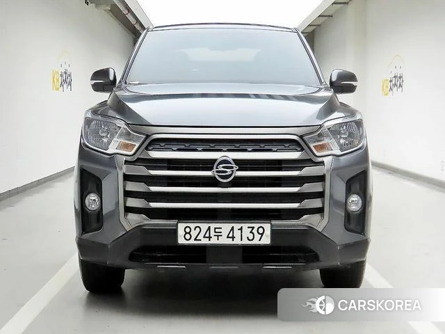 Ssangyong The New Rexton Sport 2021 Серый из Кореи