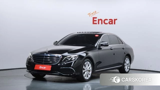 Mercedes-Benz E-Class W213 2018 Черный из Кореи