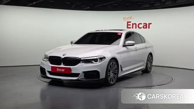 BMW 5 Series (G30) 2019 Белый из Кореи