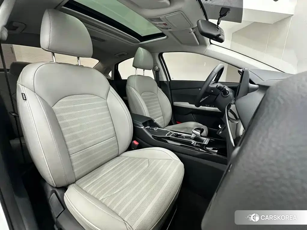Kia K3 2023 Белый из Китая