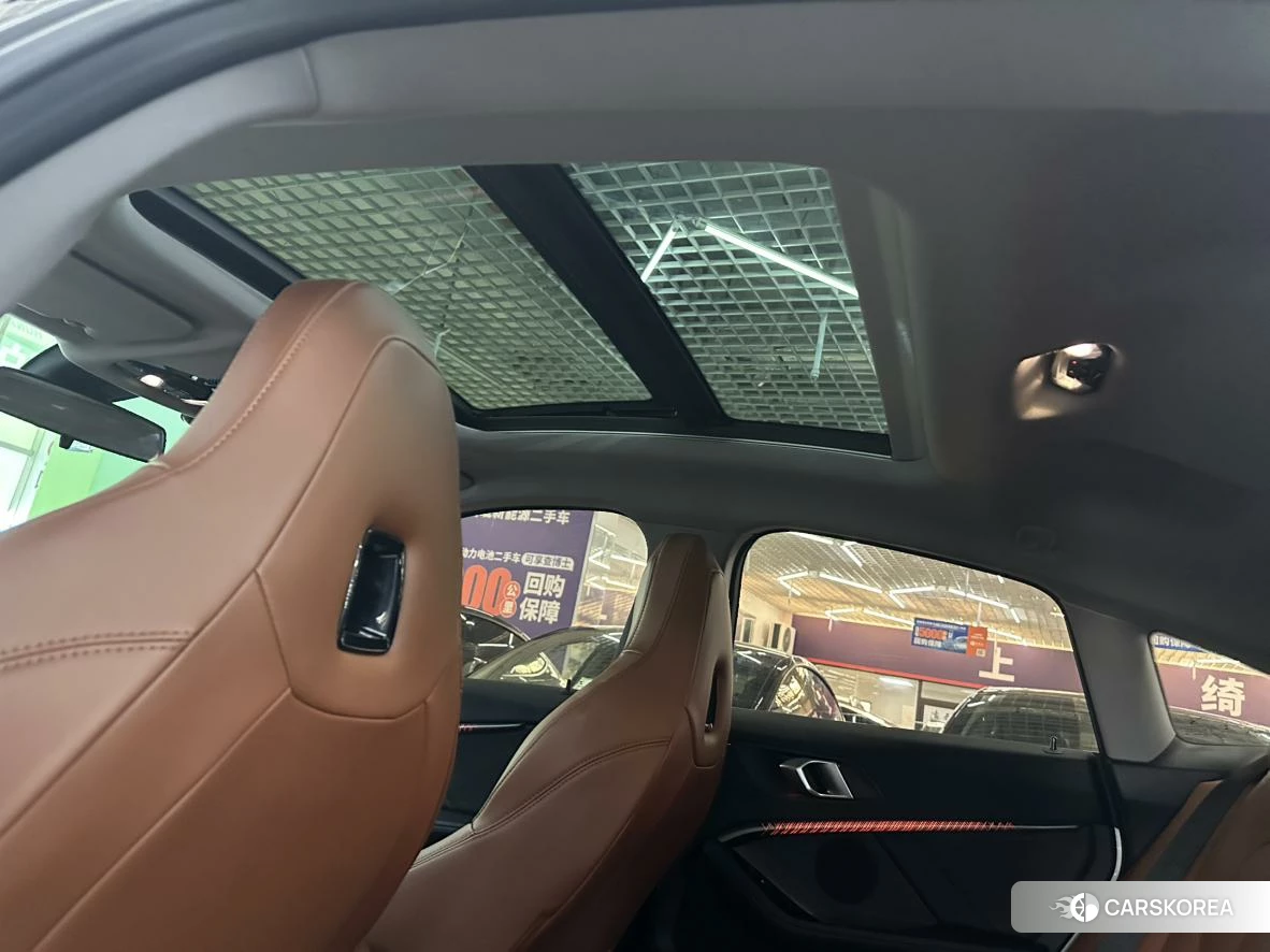 BMW 2 series (imported) 2021 Белый из Китая