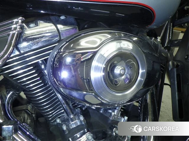 Engine photo
