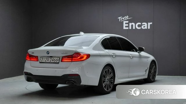 BMW 5 Series (G30) 2020 Белый из Кореи