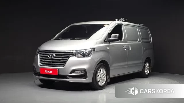 Hyundai The New Grand Starex 2018 Серебристо-серый из Кореи