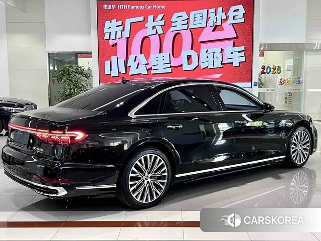 Audi A8 2022 Черный из Китая