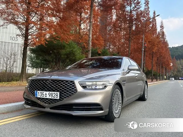 Genesis G90 2018 Песочный из Кореи