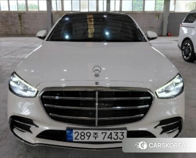 Mercedes-Benz S-Class W223 2023 Белый из Кореи