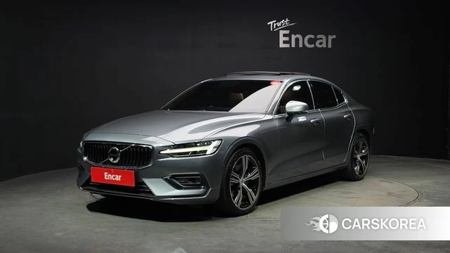 Volvo S60 3rd generation 2020 Светло-серебряный цвет из Кореи