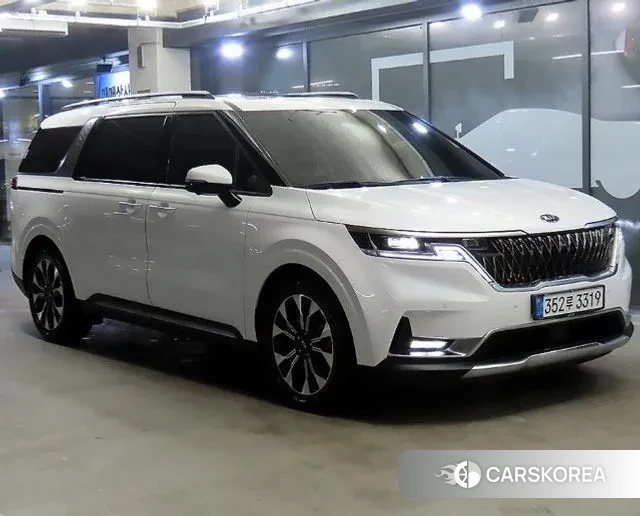 Kia Carnival 4th generation 2021 Белый из Кореи