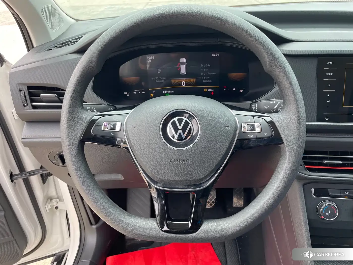 Volkswagen Tharu 2022 Белый из Китая