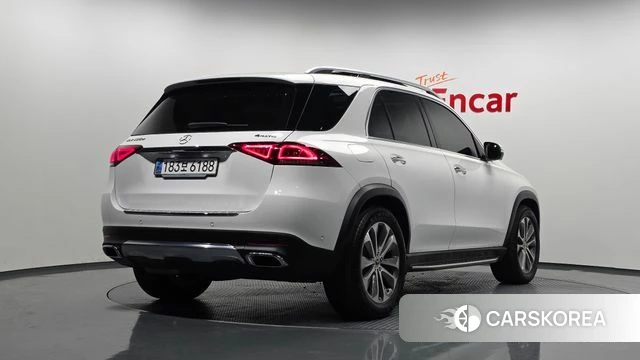 Mercedes-Benz GLE-Class W167 2023 Белый из Кореи