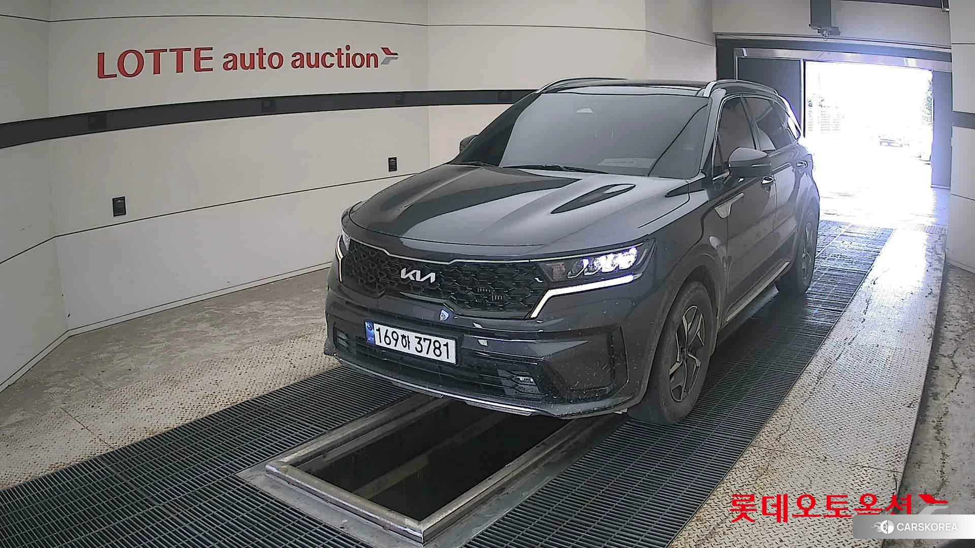 Kia Sorento Hybrid 2022 Platinium Graphite из Кореи