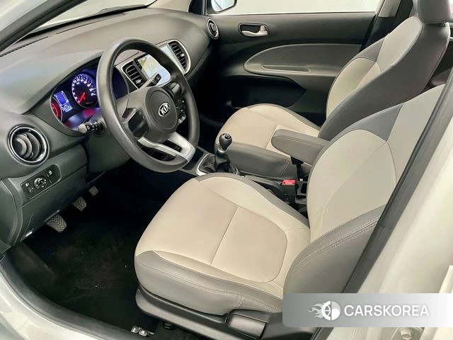 Kia Huanchi 2018 Белый из Китая