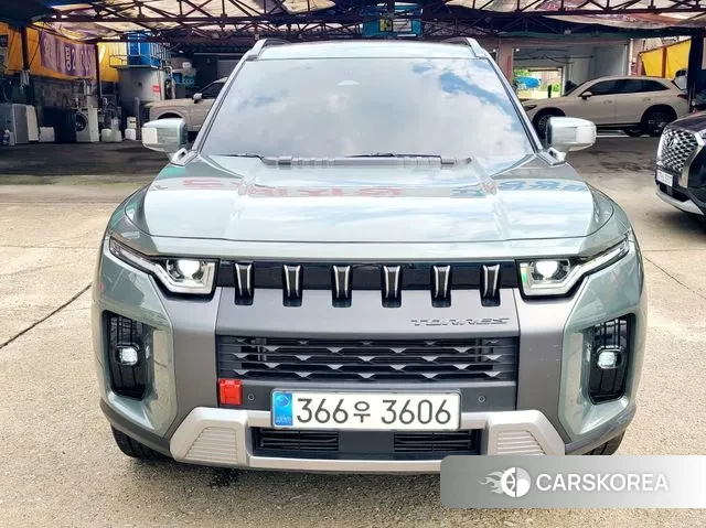 Ssangyong Torres 2023 Темно-зеленый из Кореи