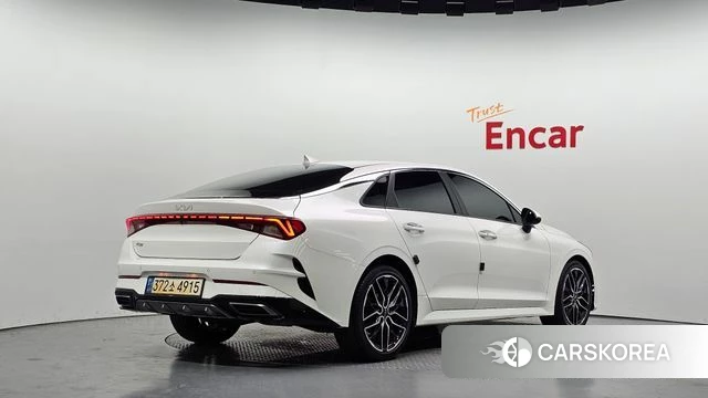 Kia K5 3rd generation 2021 Белый из Кореи