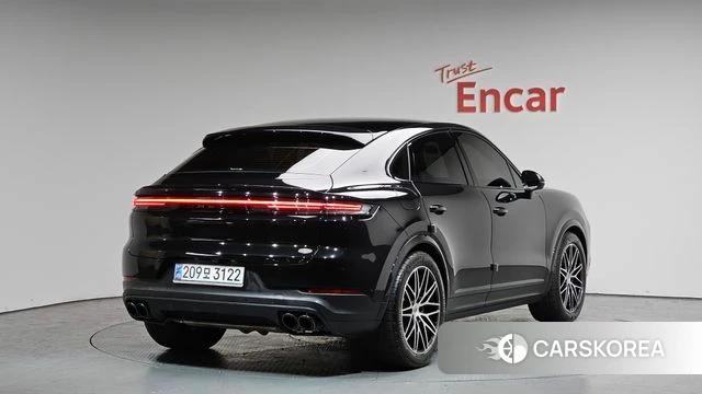 Porsche Cayenne (PO536) 2024 Черный из Кореи