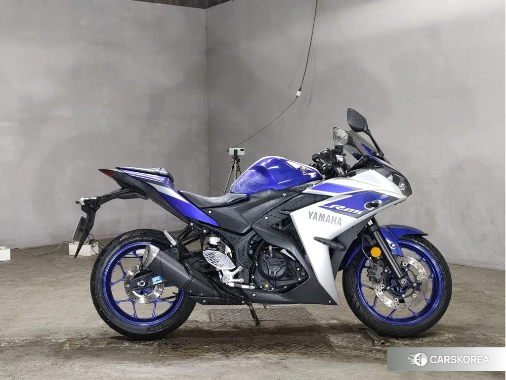 Проданный Yamaha YZF-R25 2014 из Японии, фото 2