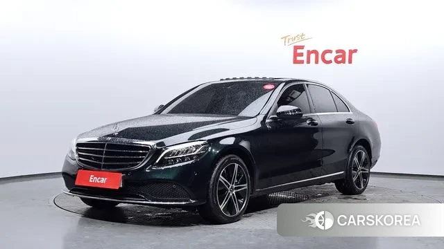 Mercedes-Benz C-Class W205 2019 Зеленый из Кореи