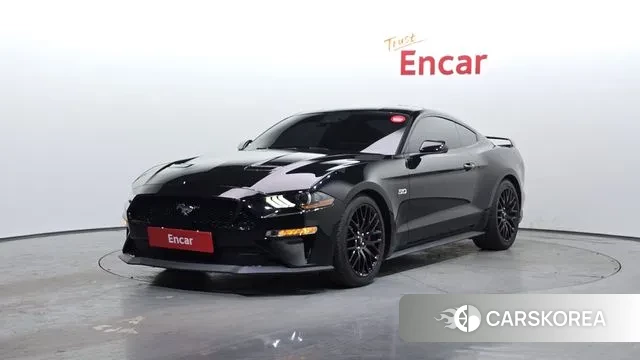 Ford Mustang 2019 Черный из Кореи