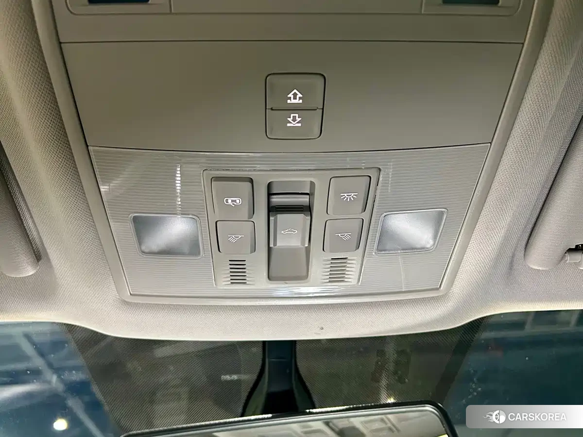 Skoda Krok 2024 Белый из Китая