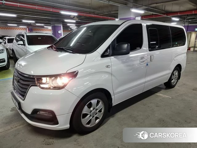 Hyundai The New Grand Starex 2019 Белый из Кореи