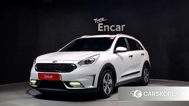 Kia Niro 2018 Белый из Кореи
