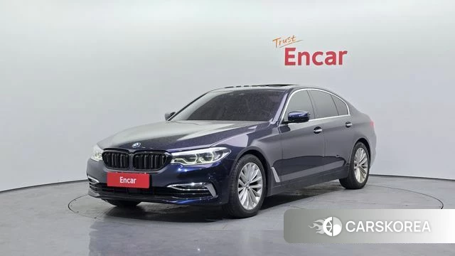BMW 5 Series (G30) 2018 Синий из Кореи