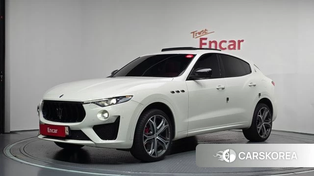 Maserati Levante 2018 Белый из Кореи