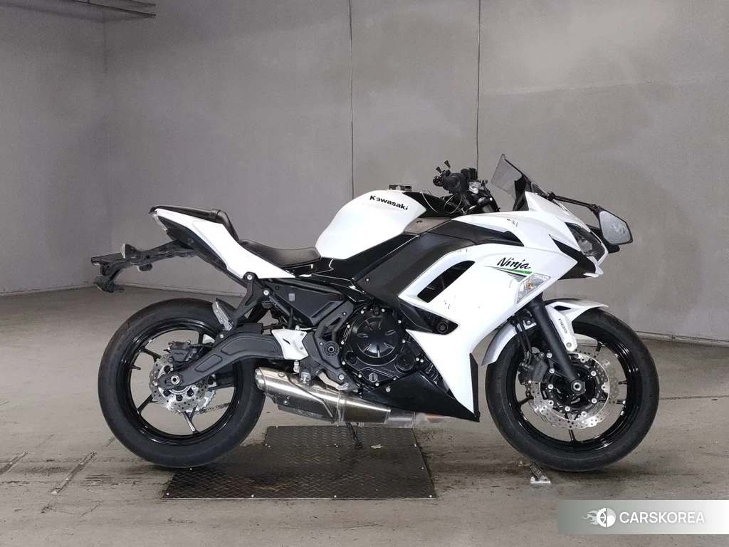 Проданный Kawasaki NINJA 650 id 4171948 из Японии, фото 2