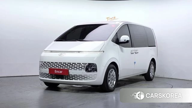 Hyundai Staria 2024 Белый из Кореи