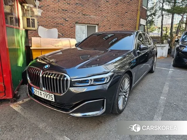 BMW 7 Series (G11) 2022 Серый из Кореи