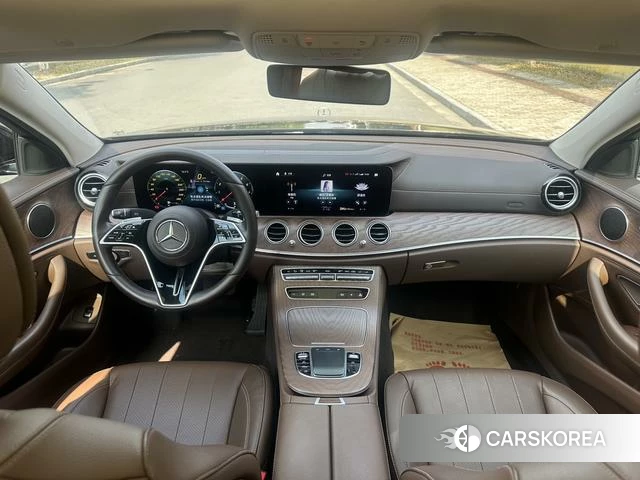 Mercedes-Benz E-class 2021 Черный из Китая