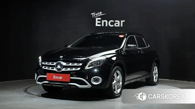 Mercedes-Benz GLA-Class X156 2019 Черный из Кореи