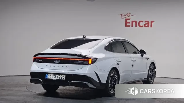 Hyundai Sonata D Edge Hybrid (DN8) 2023 Белый из Кореи