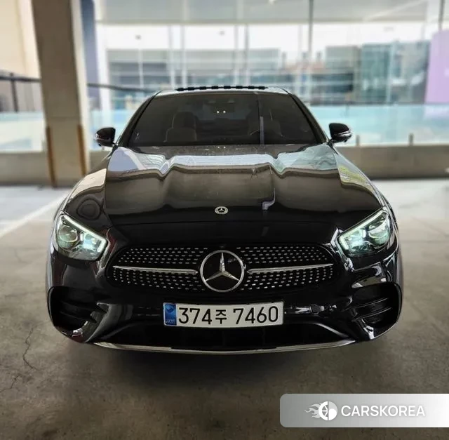 Mercedes-Benz E-Class W213 2023 Черный из Кореи