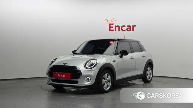 Mini Cooper 2019 Серебряный из Кореи