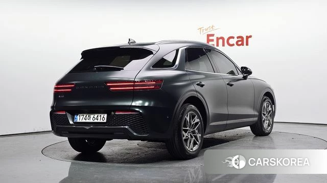 Genesis GV70 2023 Темно-зеленый из Кореи