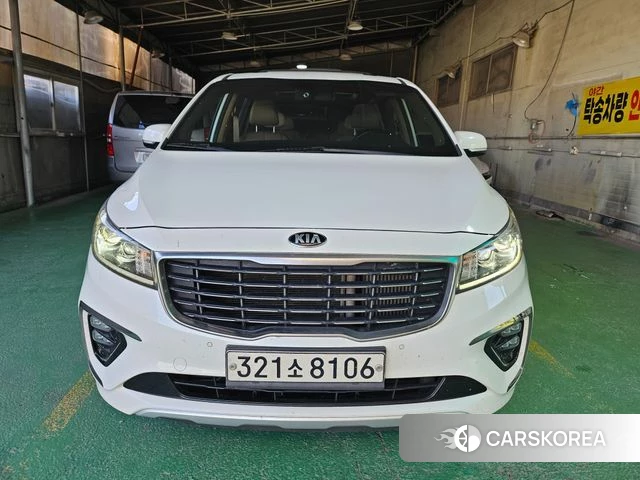 Kia The New Carnival 2018 Белый из Кореи