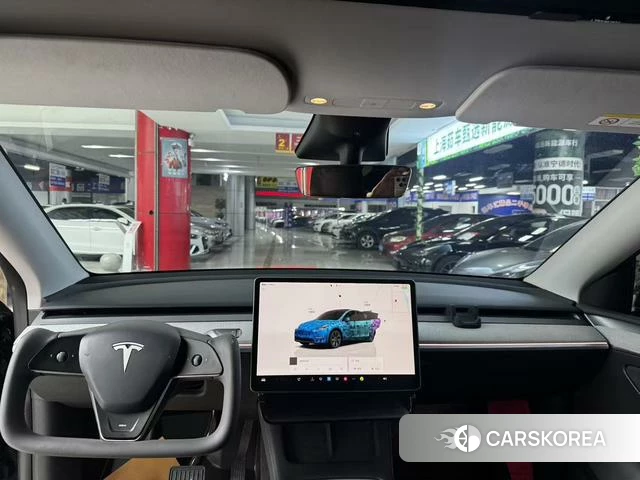 Tesla Model Y 2023 Черный из Китая