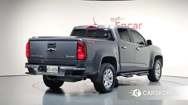 Chevrolet (GM Daewoo) Colorado 2020 Серый из Кореи