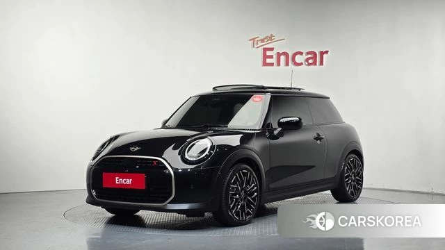 Mini Cooper S 4th Generation 2024 Черный из Кореи