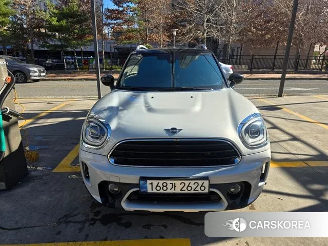 Mini Cooper Countryman 2020 Серебристо-серый из Кореи