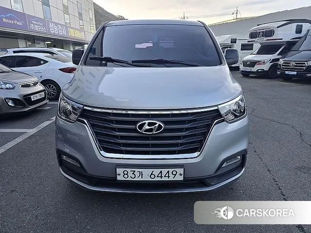 Hyundai The New Grand Starex 2019 Серый из Кореи
