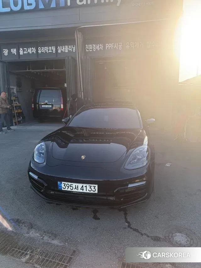 Porsche Panamera (971) 2020 Черный из Кореи